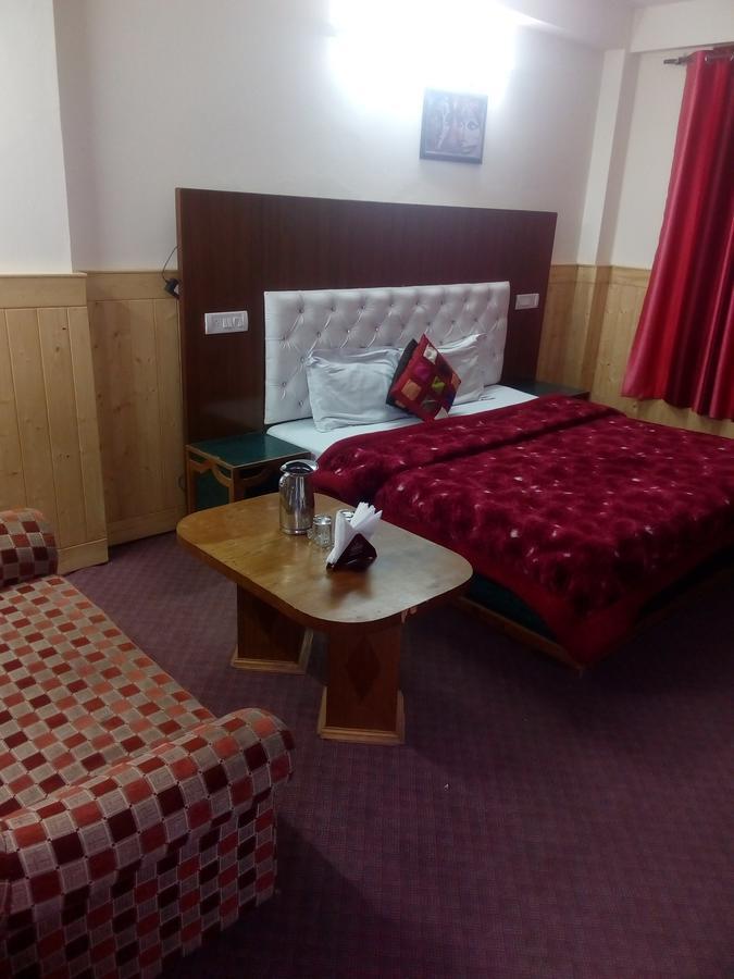 مايالي Gautam Hotel & Cottage المظهر الخارجي الصورة