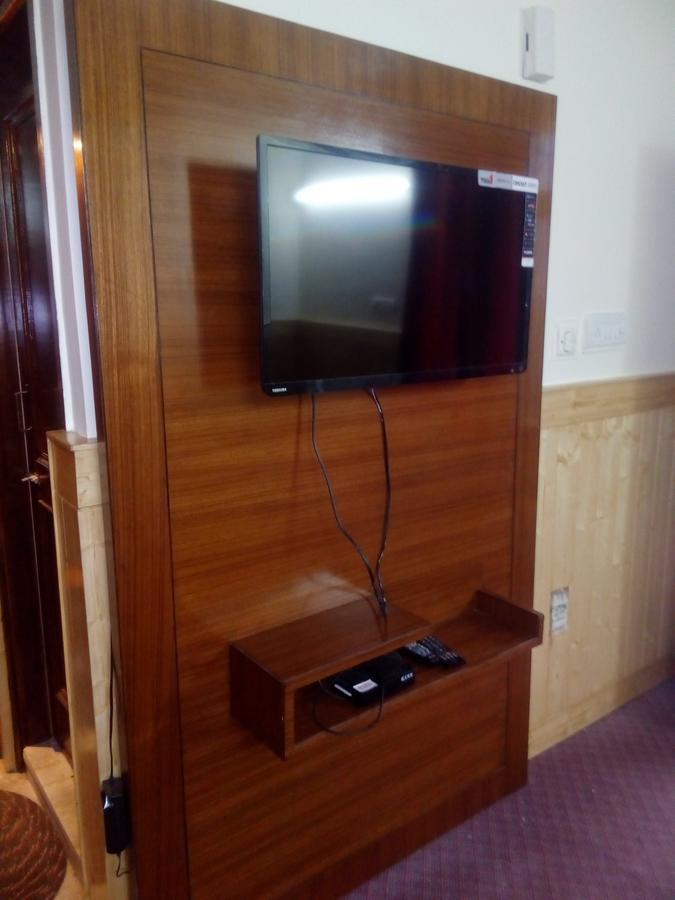 مايالي Gautam Hotel & Cottage المظهر الخارجي الصورة